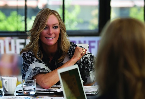 1. Тильда Суинтон в фильме "Девушка без комплексов"