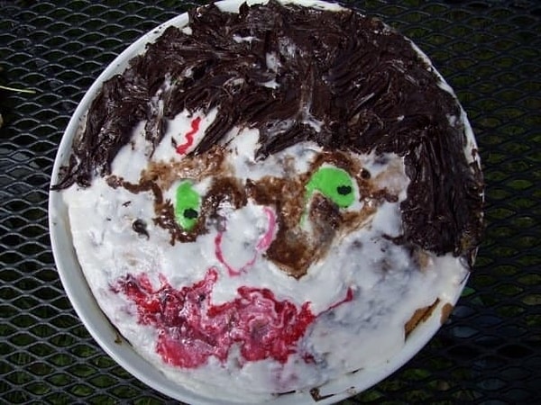 10. Вы никогда бы не догадались, что этот торт называется "Гарри Поттер"