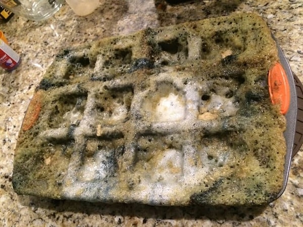 16. Как вы думаете, что это должно было быть? Да-да, черничные маффины!😅