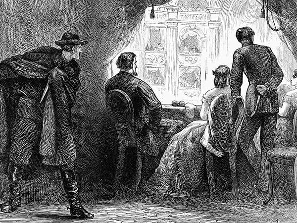 2. В каком году было совершено покушение на Авраама Линкольна?