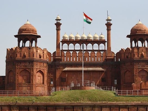 13. Когда Индия получила независимость от Великобритании?