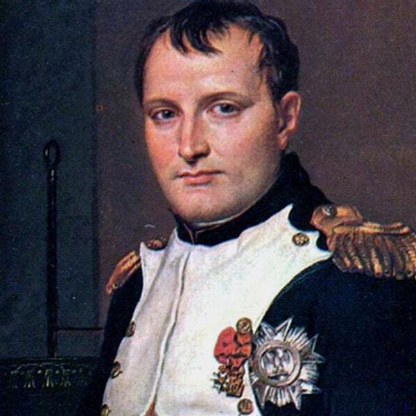 10. Napolyon aslında o kadar da kısa değildi.