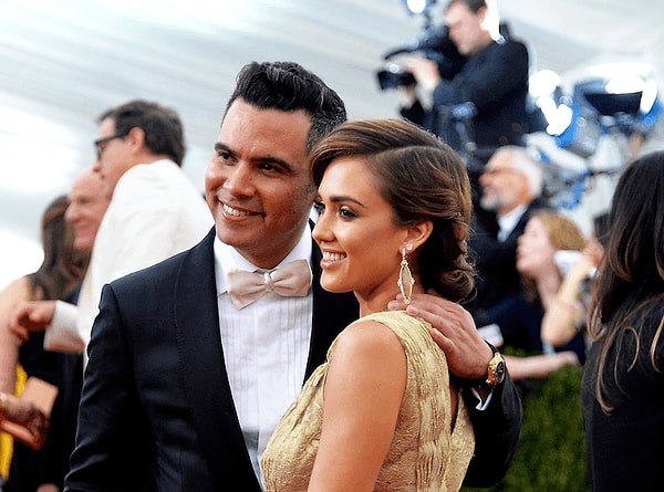 12. Джессика Альба и Кэш Уоррен