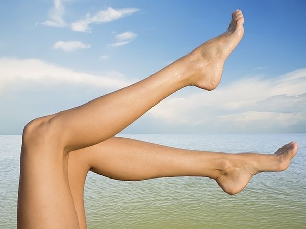 В первую очередь люди замечают ваши ноги