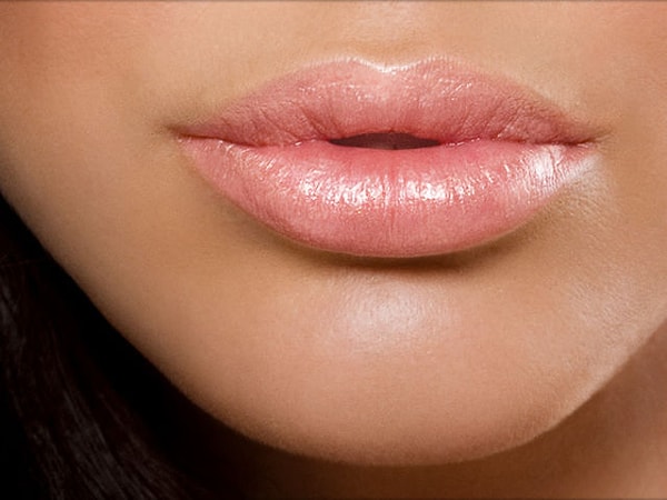 В первую очередь люди замечают ваши губы