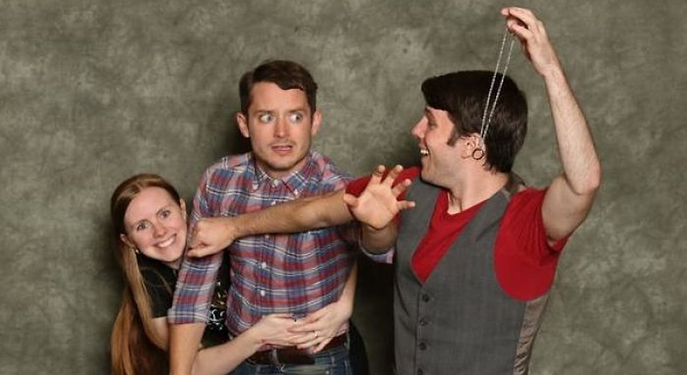 10 снимков, доказывающих, что Элайджа Вуд делает лучшие фото с фанатами