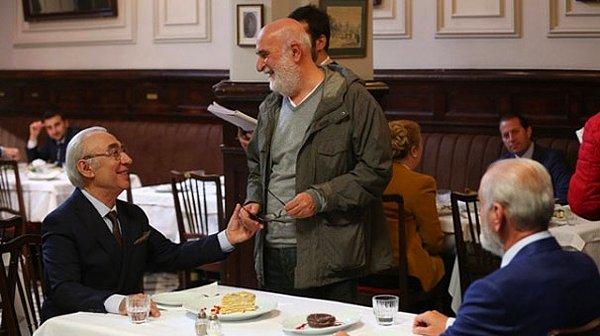 Yol Ayrımı Şener Şen ve Yavuz Turgul ortaklığında bir film. İkili, 7 yıl aradan sonra yine bir araya geldi.