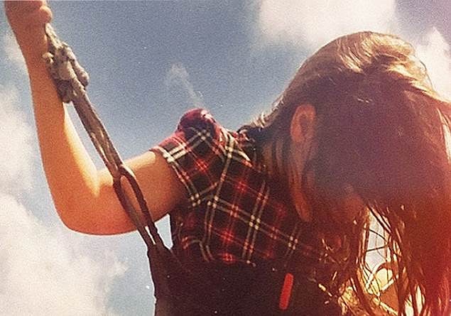 Yeni albüm "Delinin Yıldızı" dün tüm dijital müzik platformlarında eş zamanlı olarak yayınlandı.