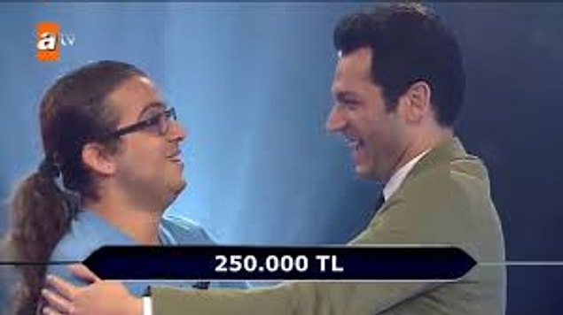 Büyük ödülü kazanamasa bile 250.000 TL'nin sahibi olduğu için çok mutlu olduğunu söyleyen Çağdaş, kazandığı parayı eğitim hayatı için harcayacağını söyledi.