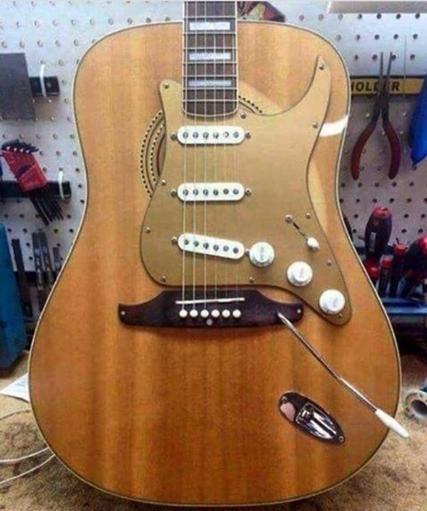 3. Вам больше нравится акустическая или электрическая? А может, все вместе?