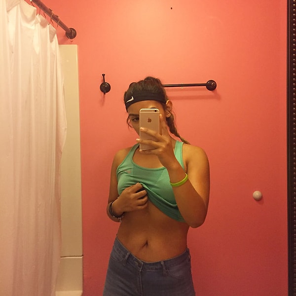 7. «Я встаю в 5 и иду в зал, потом мне нужно быть в университете в 8, а до 11 вечера я работаю, но мне есть к чему стремиться»