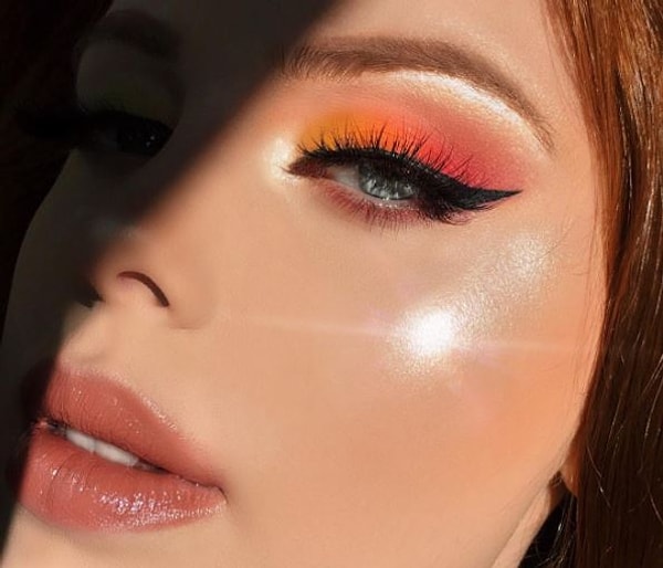 Сегодняшний тренд заключается в том, чтобы это отражение стало максимальным, точнее сказать - ослепляющим!