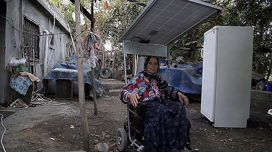 Seven Ne Yapmaz! Yürüyemeyen Eşi İçin Güneş Enerjili Sandalye Tasarladı