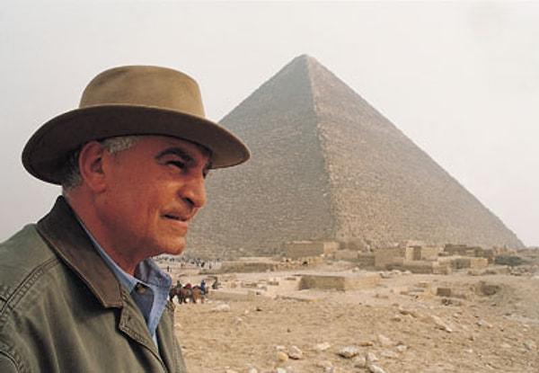 Mısırlı ünlü arkeolog Zahi Hawass da bu olayı "21.Yüzyılın en harika keşfi" olarak nitelendiriyor.