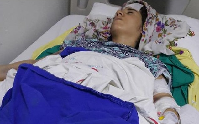 'Sana ne yaptım?' diye sordum; gülmeye başladı. Bu nasıl bir canavarlık?'