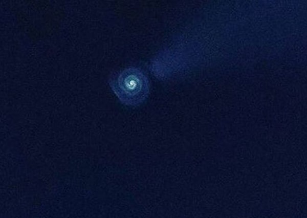 4. В то время как конус еще можно списать на ракету, спираль, конечно, выглядит куда более впечатляюще.