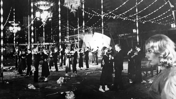 16. Карнавал душ (1962)