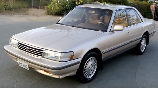 4. Мел Гибсон - Toyota Cressida