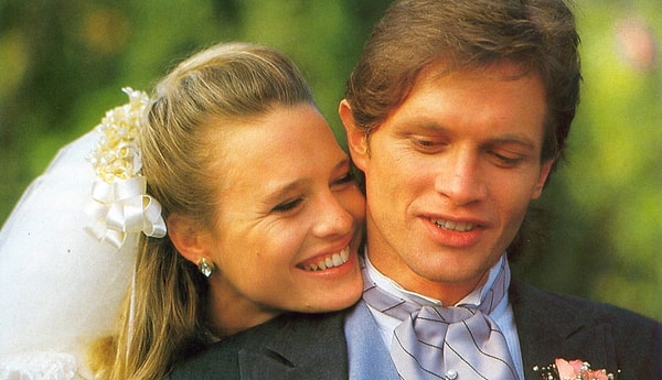 3. Как звали дочь Сиси Кэпвелла из знаменитого сериала "Санта Барбара"?