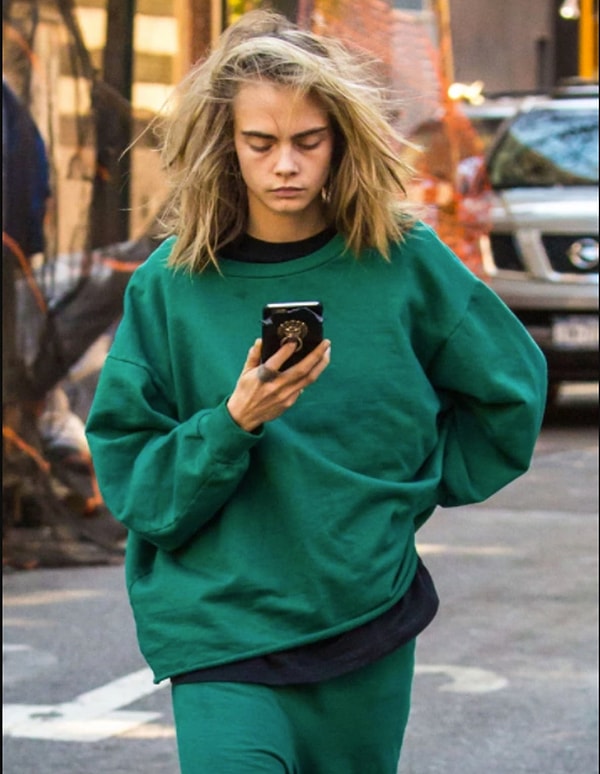 2. Кара Делевинь