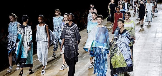 Неделя моды в Париже: Ксения Собчак, Наталья Водянова, Рената Литвинова и другие