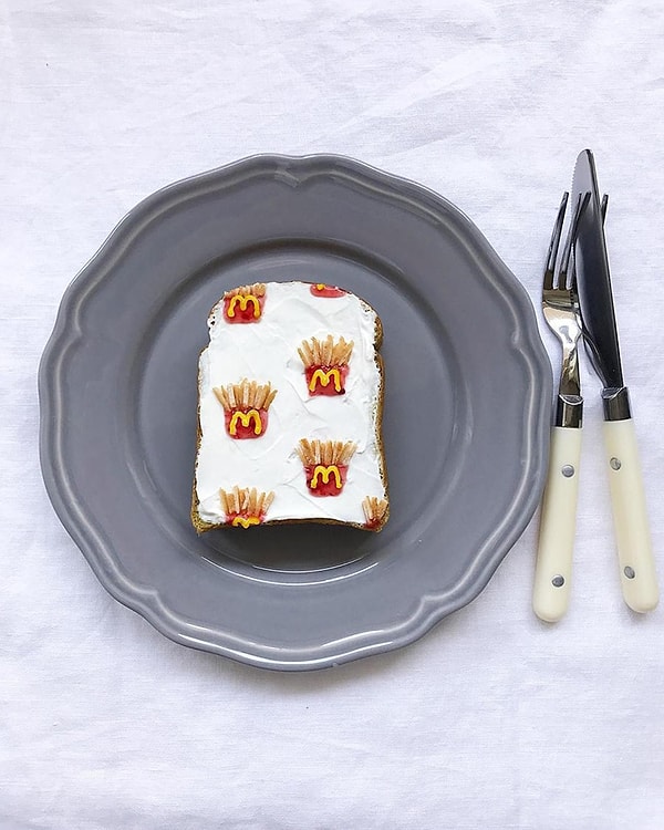 5. Эйко в состоянии нарисовать повторяющиеся миниатюрные рисунки чего угодно.