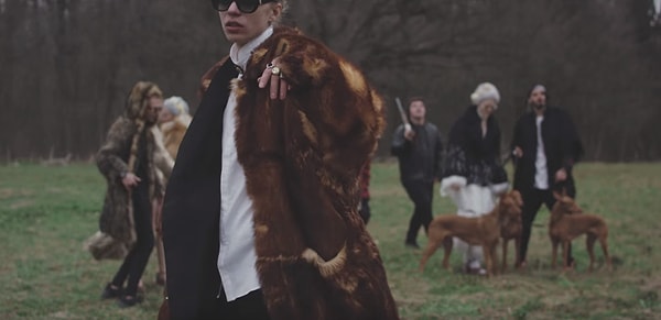 10. И наконец, из какого клипа этот кадр?