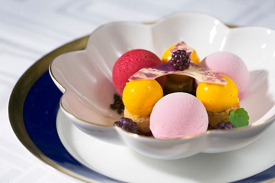 Nobel Ödüllerinin Mutfağına Girdik! Nobel Ziyafetinde Sunulan Birbirinden Gösterişli 17 Yemek