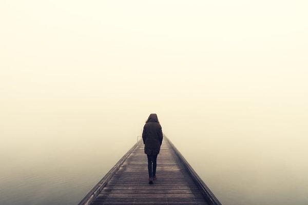 6. Terapiye gitmesine rağmen intihar düşünceleri olan birisi için ne yapabiliriz?