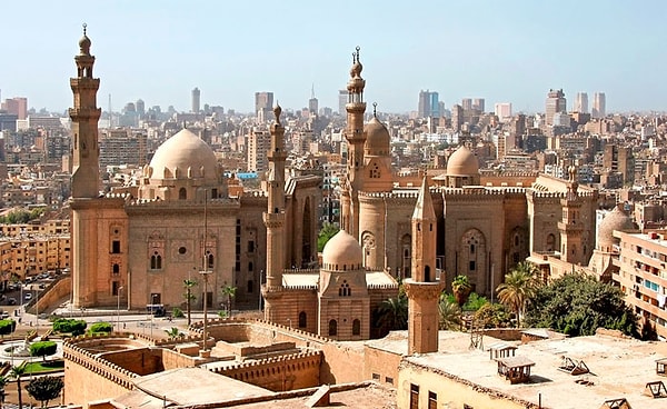 8. Выберите город: