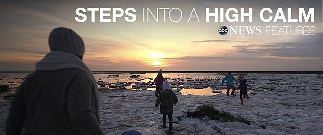 Steps Into A Hıgh Calm isimli belgesel, Suriyeli bir ailenin Almanya'ya yolculuğunu anlatıyor.