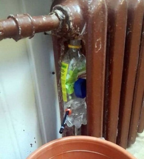 13. Зачем звонить сантехнику? Нам и так неплохо живется!