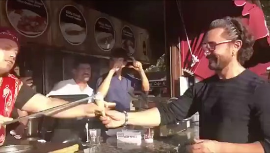 'All Izz Well' Demeye Benzemiyormuş! Aamir Khan'ın Maraş Dondurmacısı ile İmtihanı