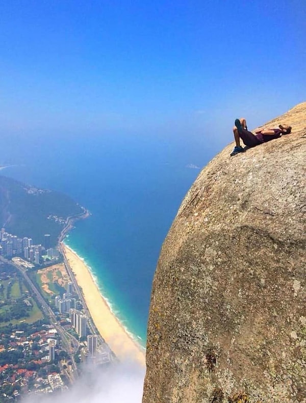 12. И чем он только думает?