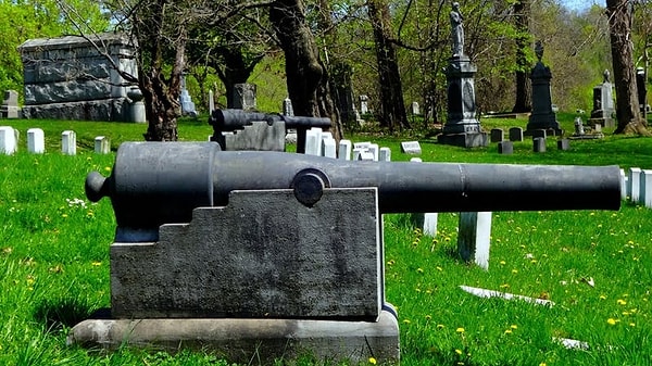 7. Выберите оружие: