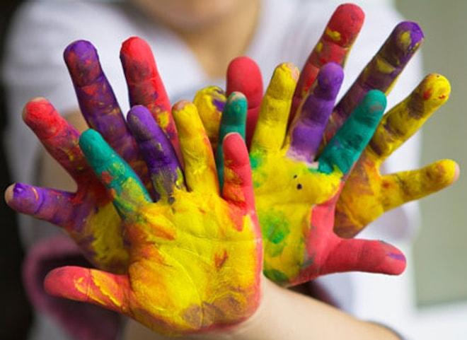 Kimsesiz Çocukların Masum Hayallerine Işık Tutan Bir Proje: Kimsesiz Renkler