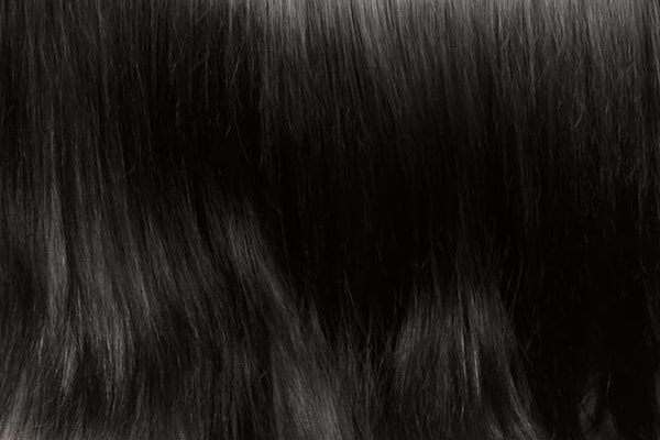 9. И наконец, чья эта великолепная шевелюра?