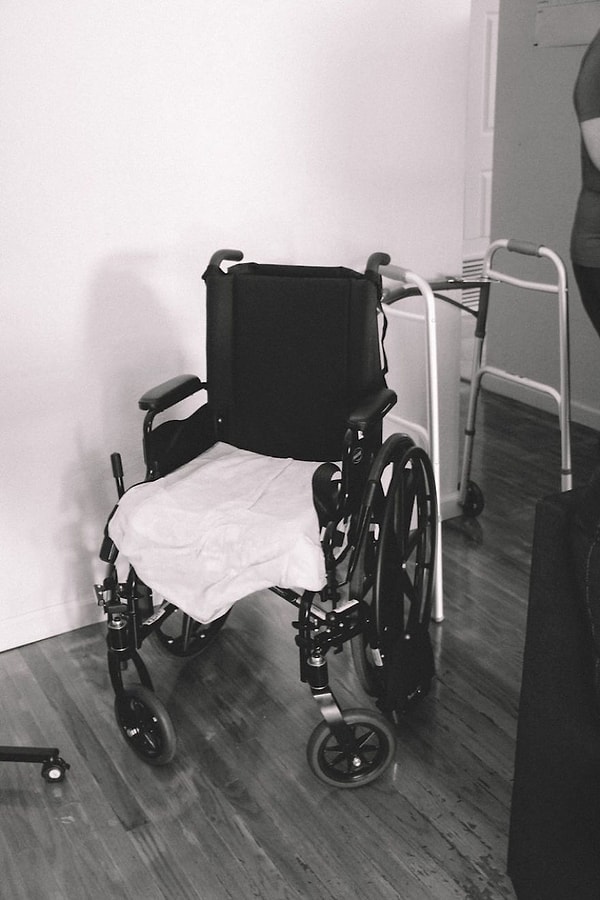 4. Все еще находясь в состоянии стресса из-за болезни Остина, Брианне пришлось рожать.