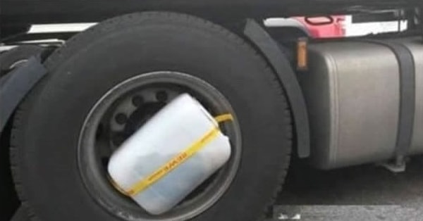 6. Вот как дальнобойщики стирают одежду