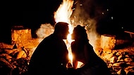 Cevabı Bilim Veriyor: Ateşin Başında Oturmak İnsana Neden Romantik Gelir? 🔥