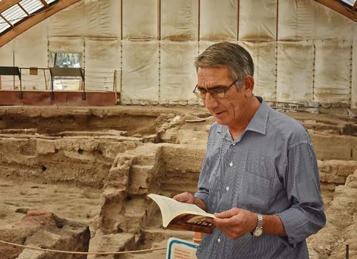 Kazı Alanında Bekçiydi: İlkokul Mezunu Dural'ın Çatalhöyük Kitabı, ABD'de Üniversite Ders Kitabı Oldu