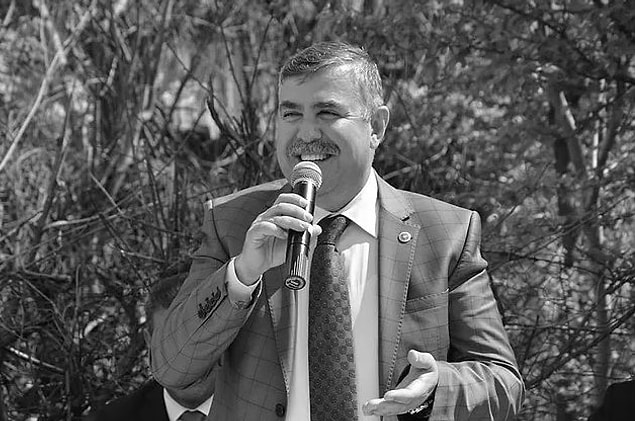 AKP Sinop Milletvekili Nazım Maviş'in, 2008’de kurulan şirketin ortaklarından biri olduğu ifade ediliyor. Maviş aynı zamanda TBMM Milli Eğitim Komisyonu üyesi...