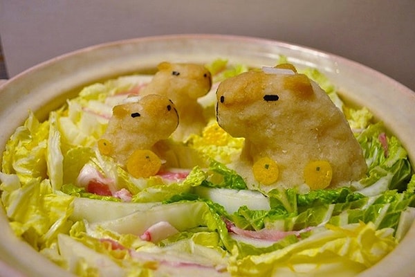 7. После чего он начал создавать скульптуры в виде ламы, панды и других животных.