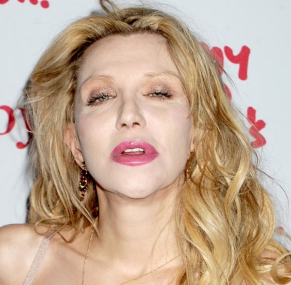 12. Кортни Лав