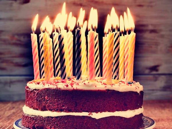 8. И, наконец, какие вы хотите свечи на ваш торт?