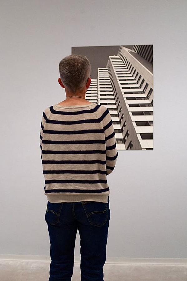 5. Когда смотришь на фотографии Дрошана, первое, что приходит на ум, - все его работы обычная инсценировка.