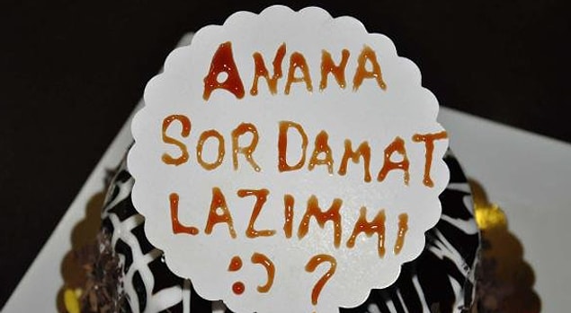 5. Türk erkekleri flörtleşmeyi çok seviyor. Bilmiyorum ama bir keresinde sadece 1 haftalığına tanıdığım bir Türk erkeği bana evlenme teklifi etmişti…