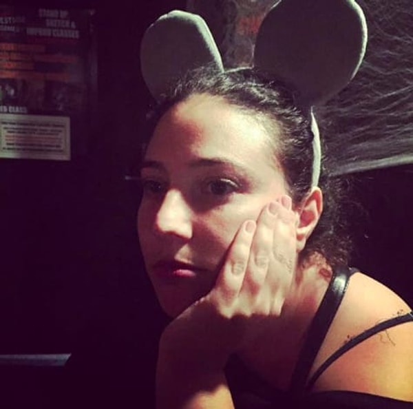 3. Минни конкретно взгрустнула...