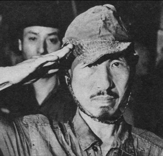 1959'da ailesi onun öldüğünü kabul ederek bir mezar yaptırır.