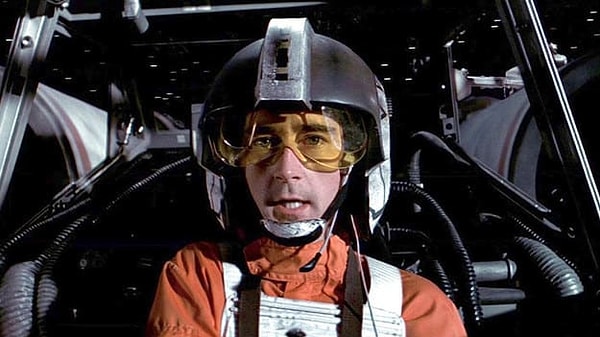 16. Кто этот мужчина?